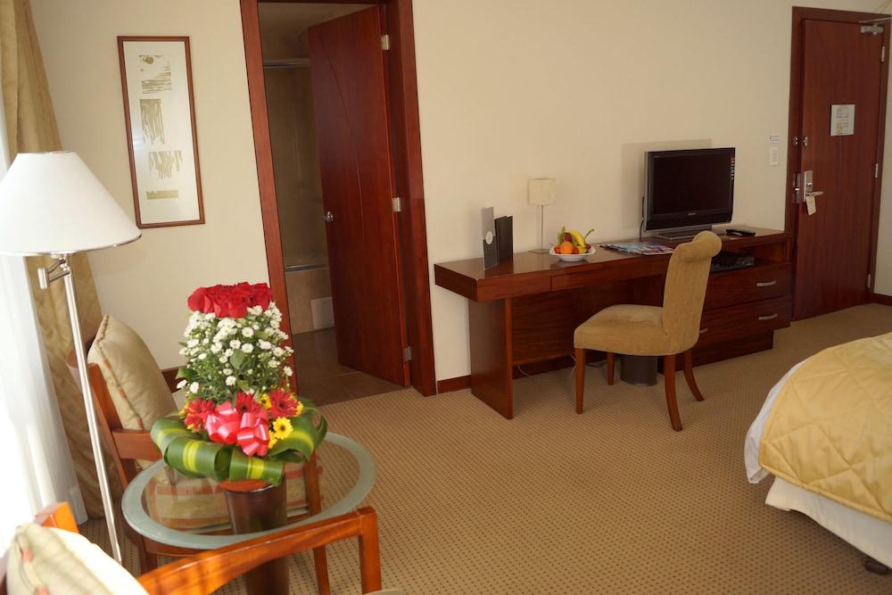 Hotel Stubel Suites & Cafe Quito Exterior photo